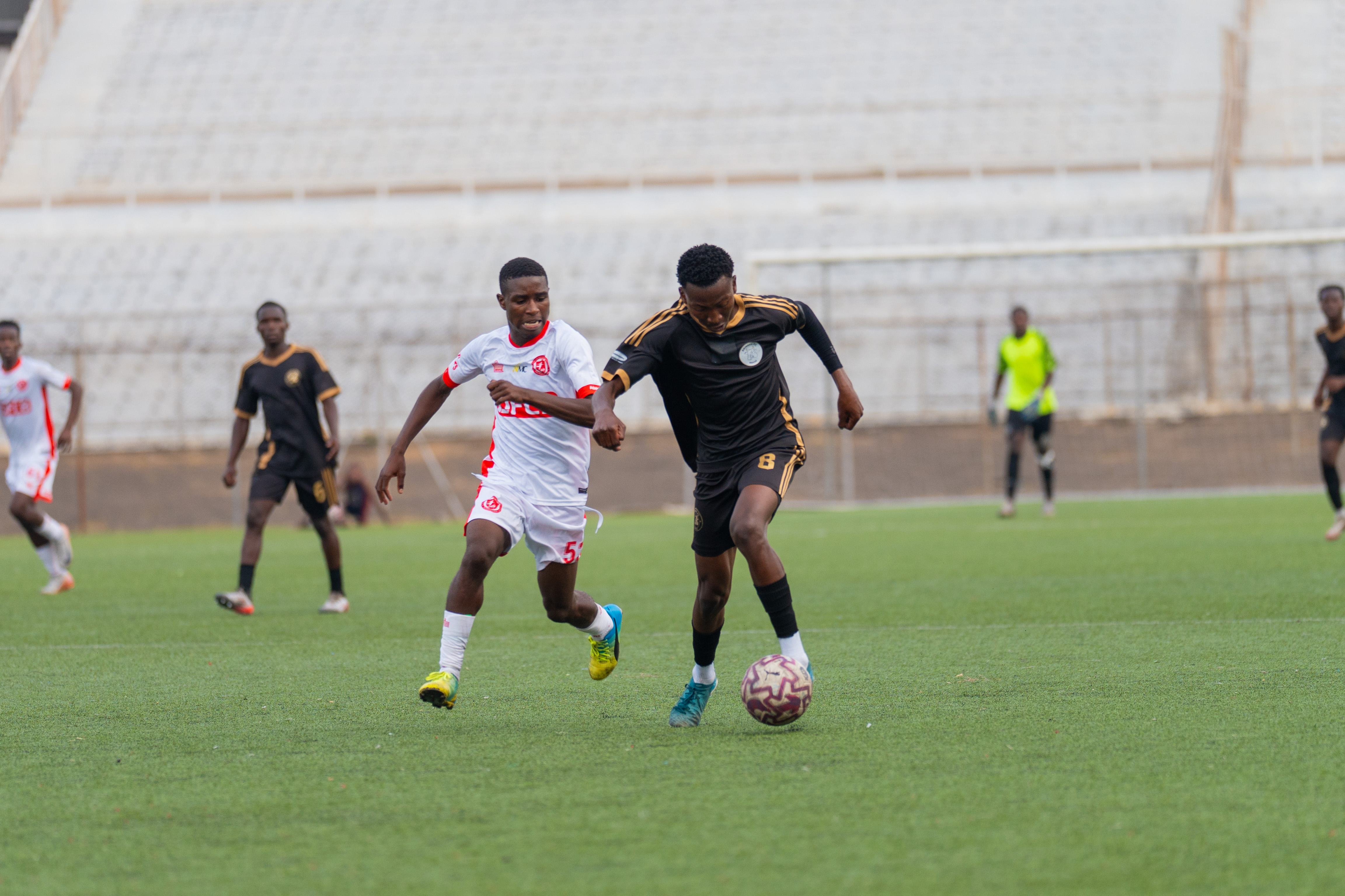 Ekhaya Reserves Held but Stay Clear at the Top